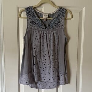 Knox Rose Sleeveless Eyelet Blouse - Gray
